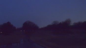 Weather camera view of Windyke Country Club.