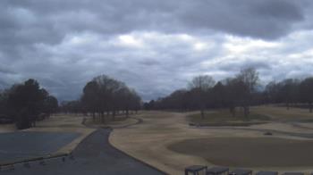 Weather camera view of Windyke Country Club.