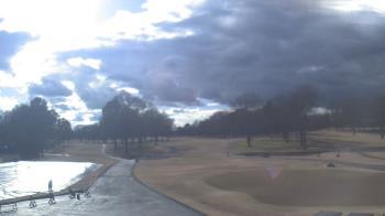 Weather camera view of Windyke Country Club.