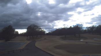 Weather camera view of Windyke Country Club.