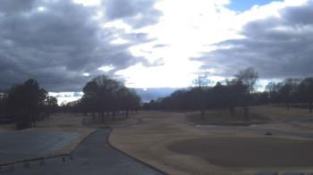 Weather camera view of Windyke Country Club.