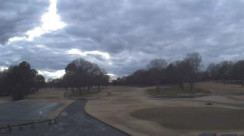 Weather camera view of Windyke Country Club.