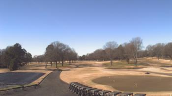Weather camera view of Windyke Country Club.
