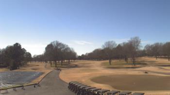 Weather camera view of Windyke Country Club.