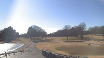 Weather camera view of Windyke Country Club.