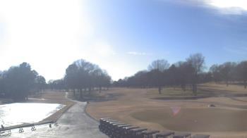 Weather camera view of Windyke Country Club.