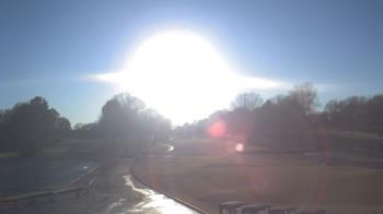 Weather camera view of Windyke Country Club.