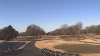 Weather camera view of Windyke Country Club.
