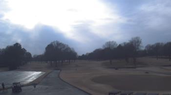Weather camera view of Windyke Country Club.