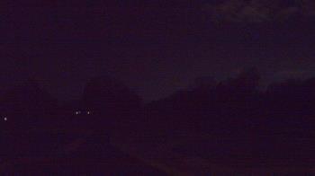 Weather camera view of Windyke Country Club.