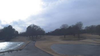 Weather camera view of Windyke Country Club.