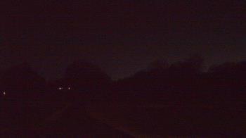 Weather camera view of Windyke Country Club.
