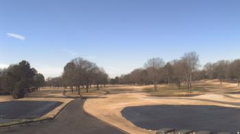 Weather camera view of Windyke Country Club.