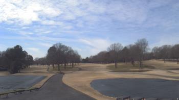 Weather camera view of Windyke Country Club.