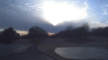 Weather camera view of Windyke Country Club.