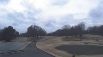 Weather camera view of Windyke Country Club.