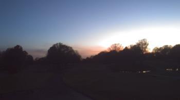 Weather camera view of Windyke Country Club.