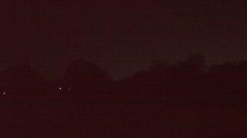 Weather camera view of Windyke Country Club.