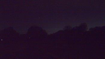 Weather camera view of Windyke Country Club.