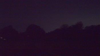 Weather camera view of Windyke Country Club.