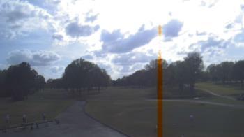 Weather camera view of Windyke Country Club.