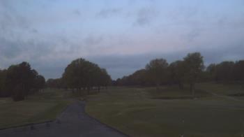 Weather camera view of Windyke Country Club.