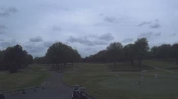 Weather camera view of Windyke Country Club.