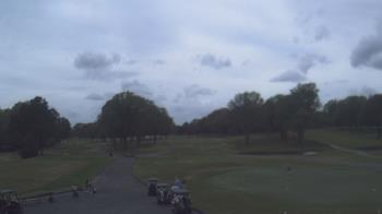 Weather camera view of Windyke Country Club.