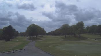 Weather camera view of Windyke Country Club.