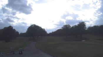 Weather camera view of Windyke Country Club.