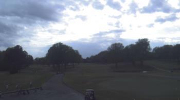Weather camera view of Windyke Country Club.