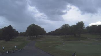 Weather camera view of Windyke Country Club.