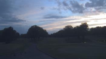 Weather camera view of Windyke Country Club.