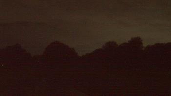 Weather camera view of Windyke Country Club.