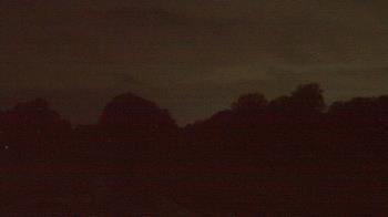 Weather camera view of Windyke Country Club.