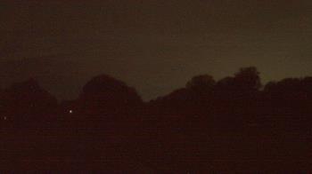 Weather camera view of Windyke Country Club.