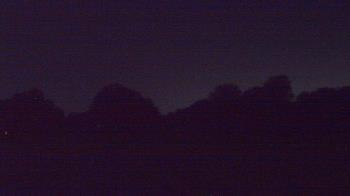 Weather camera view of Windyke Country Club.