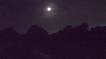 Weather camera view of Windyke Country Club.