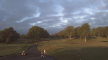 Weather camera view of Windyke Country Club.