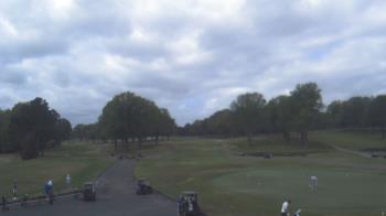 Weather camera view of Windyke Country Club.