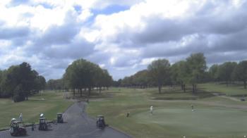 Weather camera view of Windyke Country Club.