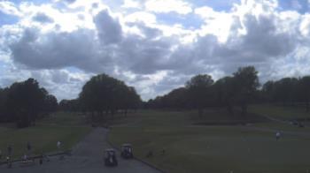 Weather camera view of Windyke Country Club.