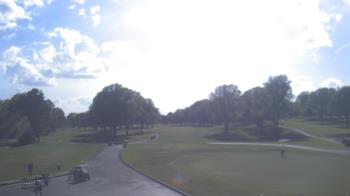 Weather camera view of Windyke Country Club.