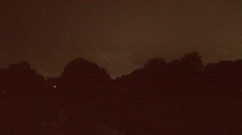 Weather camera view of Windyke Country Club.