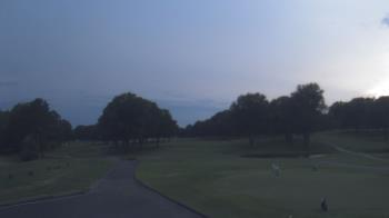 Weather camera view of Windyke Country Club.