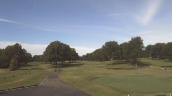 Weather camera view of Windyke Country Club.