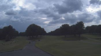 Weather camera view of Windyke Country Club.