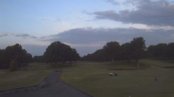 Weather camera view of Windyke Country Club.