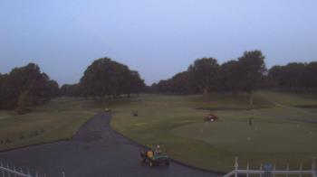Weather camera view of Windyke Country Club.