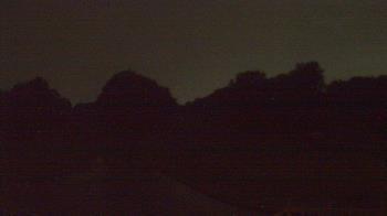 Weather camera view of Windyke Country Club.